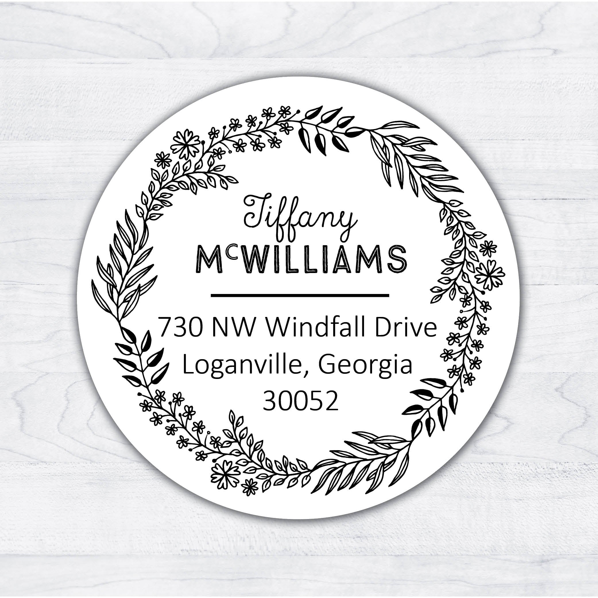 Classic Wreath Return Address Circle Labels